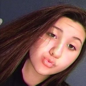 Meet your Posher, Lilly